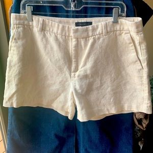 Banana republic cream gold linen short shorts pockets low rise